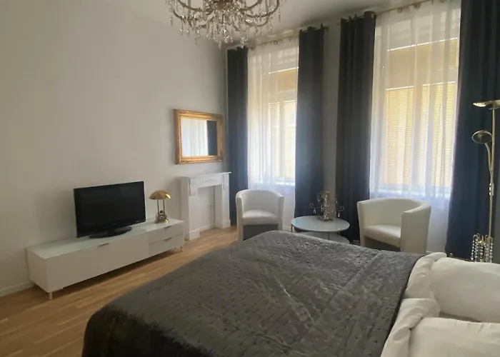 Апартаменти Luxury Dream *